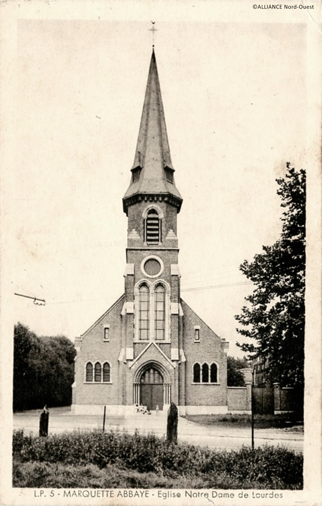 Patrimoine religieux Eglise ND de Lourdes Sivom